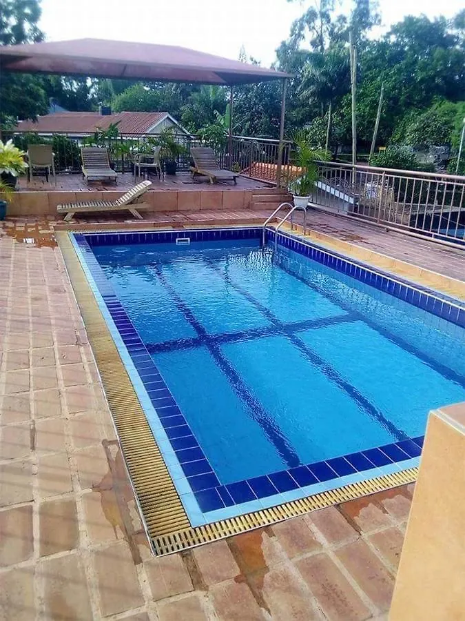 Go Around Kampala All Day To Return To Your Wonderful Apartment 乌干达